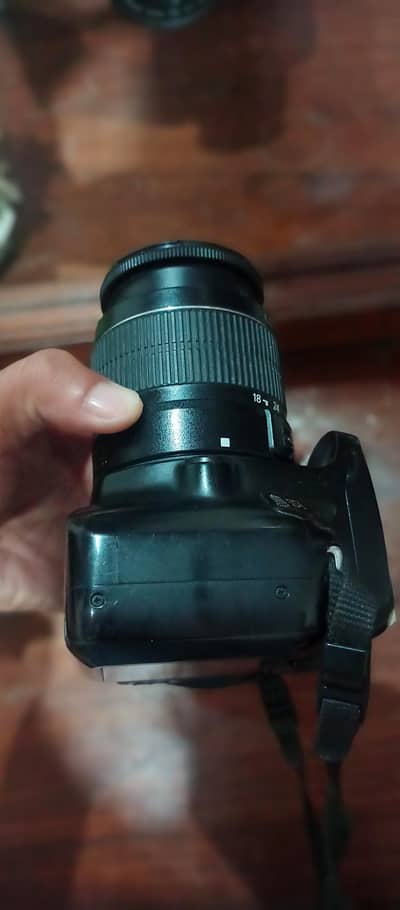 Camera 4000D  urgent for sale