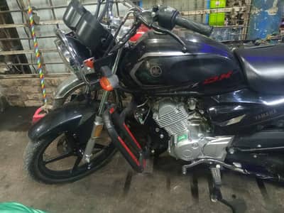 Yamaha YB 125Z-DX 2024