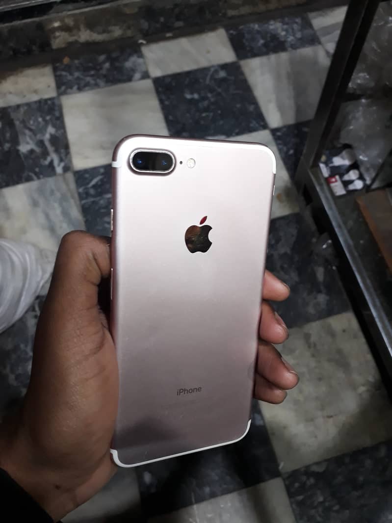 iPhone 7plus pta 5