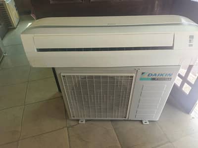 DC inverter Daikin 1.5ton