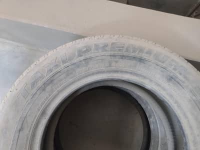 2 tyre  size 175/70/R13