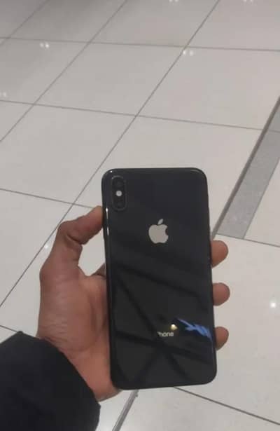 selling xs max jy 64 gb