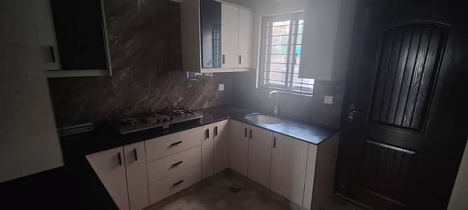 5 marla house for sale