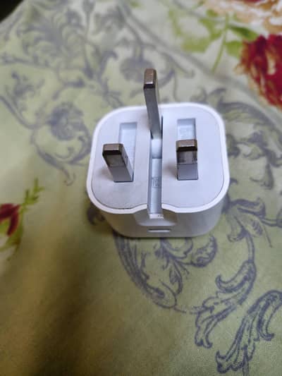 Apple Original 20W Adpater PD Type C To Lightening.