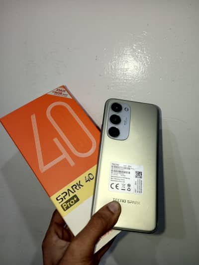 Techno spark 40 pro plus