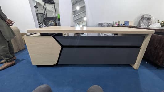 New table order par tyar krowa for more details whtaap