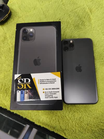 iphone 11promax 64Gb 80 battery  factory unlock with box