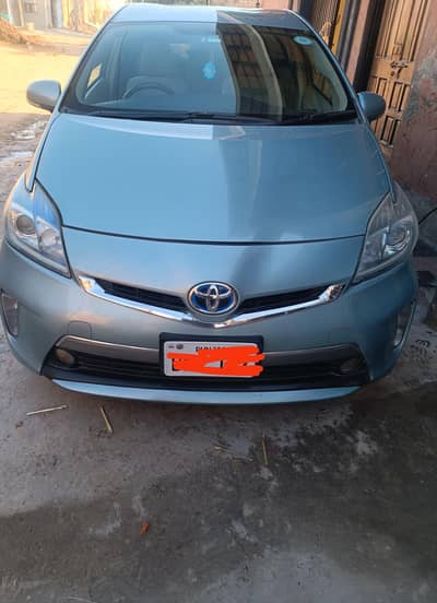 prius PHV  1.8 2012/2016 very good condition