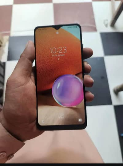 SAMSUNG A32 Complete Box with Genuine Panel