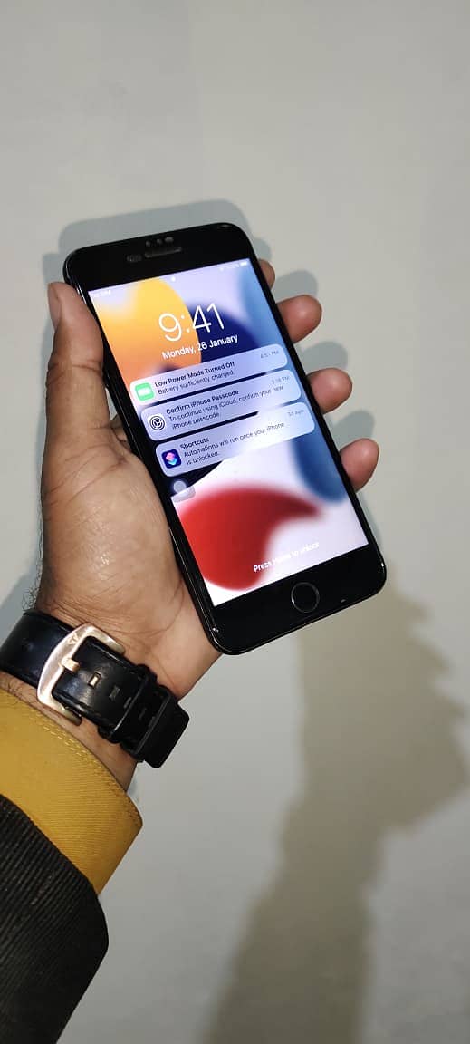 Apple iPhone 7 Plus 2