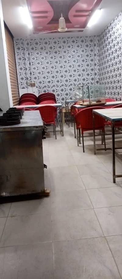 shakiyal Bazar mai dukan hai ager srif saman Lena ho to wo be mil jahe