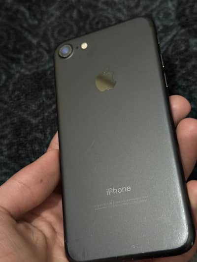 Iphone 7 water pack all ok WhatsApp 03099403787