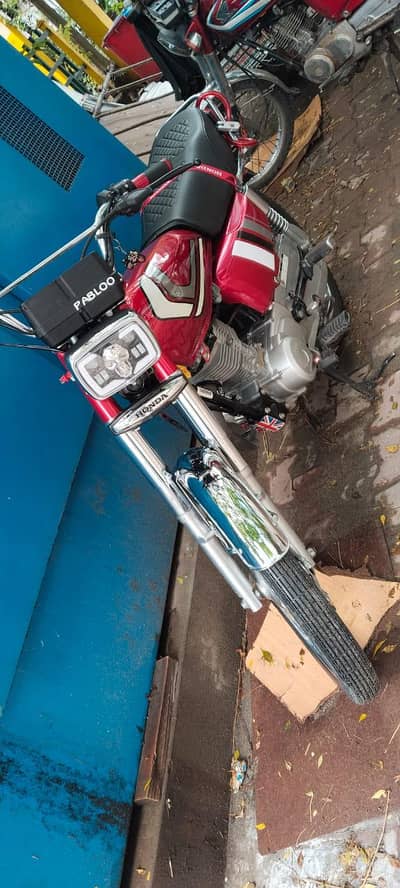 honda 125 2022/23 exelent condition