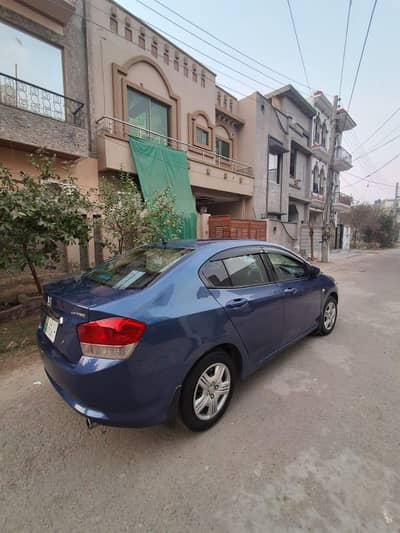 Honda city 2011 model