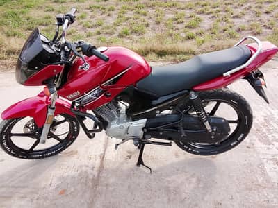 lush condition Yamaha YBR 16 model Jhelum golden number 600