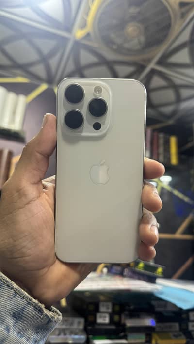 Apple iPhone 15 Pro
