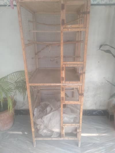 1 wood  cage for parrot finches pigeons and hens