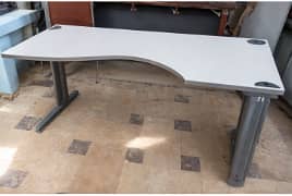  Gaming Table for Sale – Turkish Design – Like New