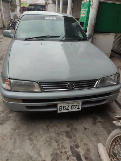 Toyota Corolla ex automatic