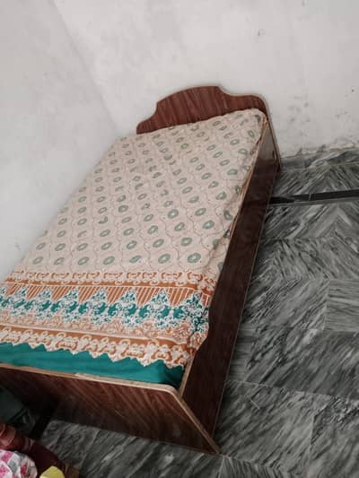 single bed with mattress