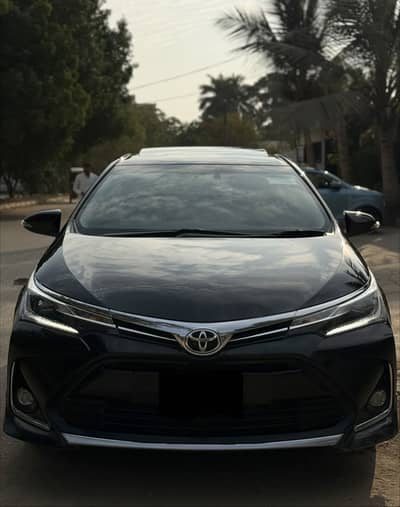 URGENT SALE TOYOTA GRANDE BLACK WITH BLACK NEW RIM MODEL 2023 REG 2023