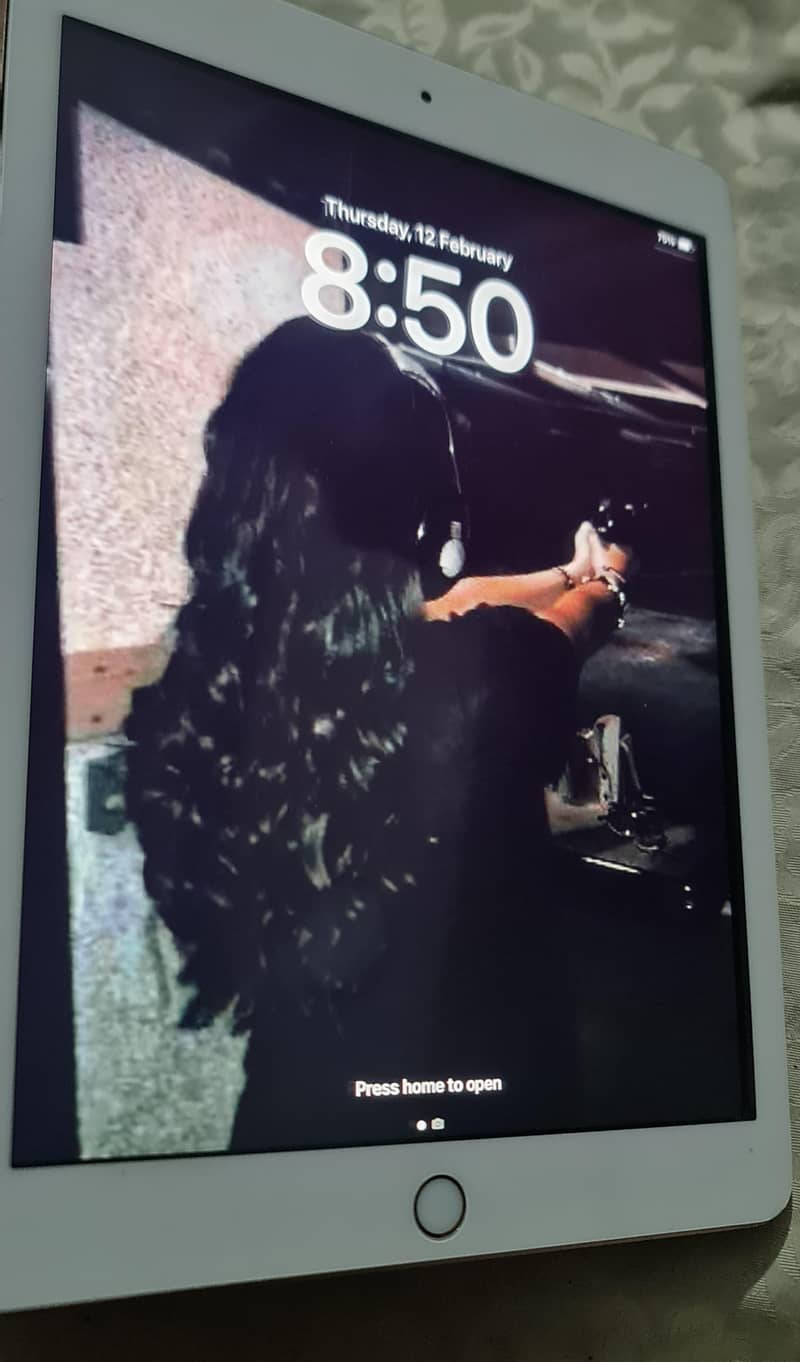 iPad 6th generation 3