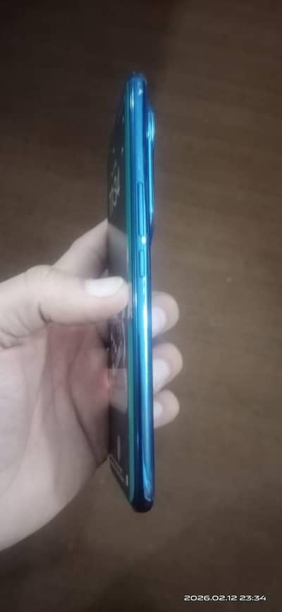 ok mobil h bilkul 10 by 10