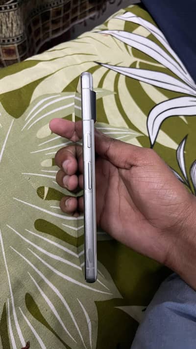 Google Pixel 7, Snow White Color, 10/10 Condition