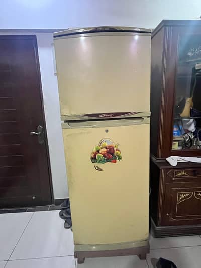 Home Used Fridge. Excellent Cooling.  Urgent Sale