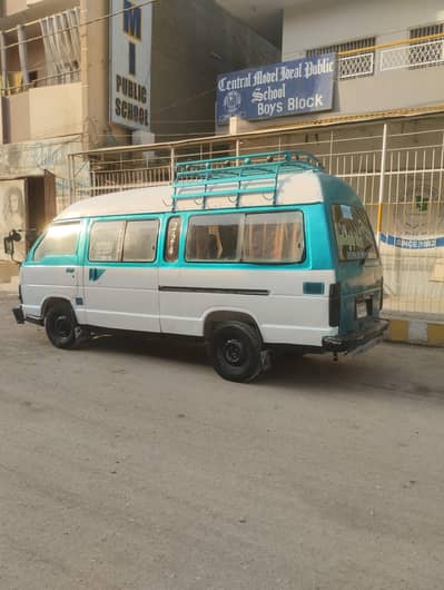 Toyota  hi ace 03151128914