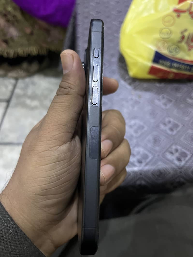 iphone 15pro jv 2