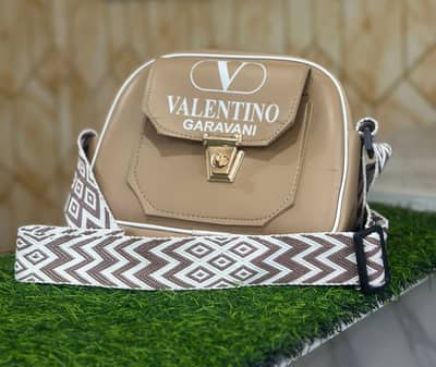 Stylish Ladies Crossbody Bag 