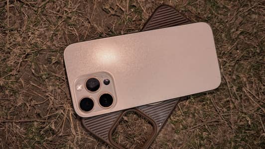 Apple iPhone 16 Pro Max