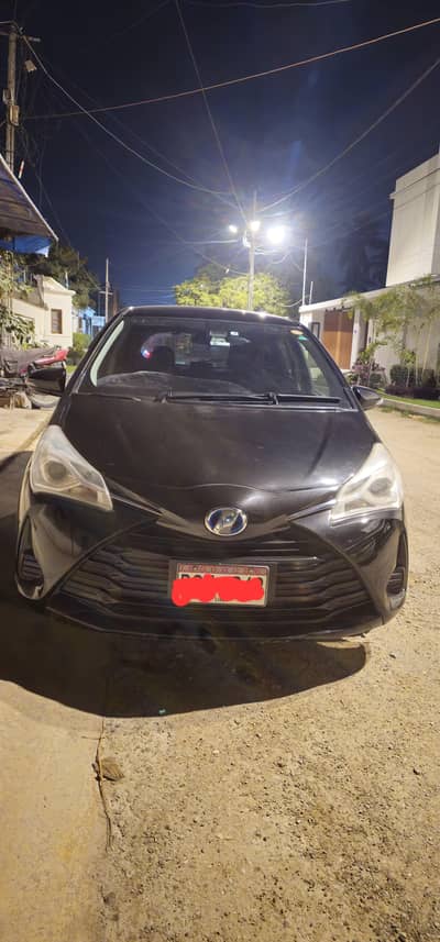 TOYOTA VITZ 1.5 HYBIRD , LOW MILEAGE