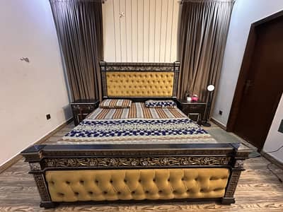 King size bed with side tables