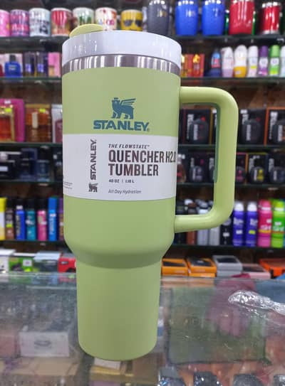 stanley Tumbler in new attractive colors