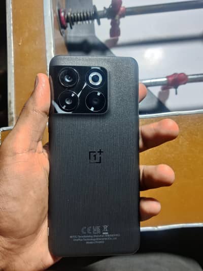 OnePlus 10t