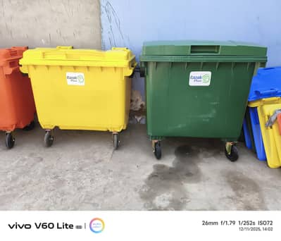 dumpster 660 / 1100  liter