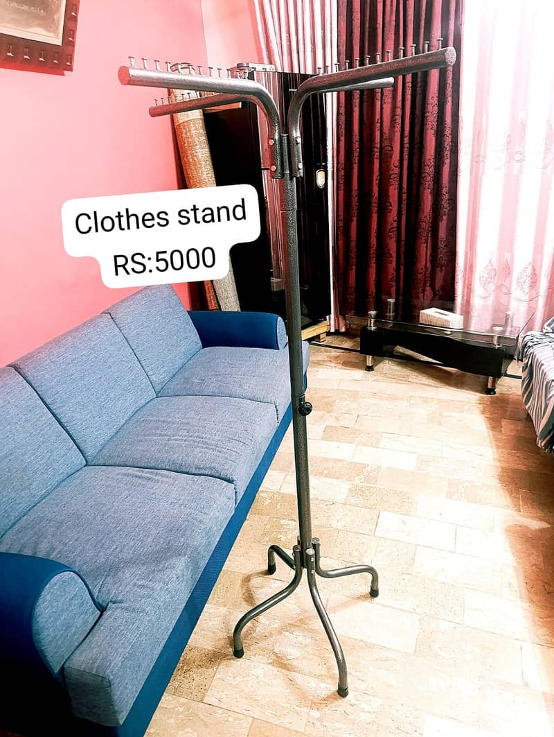 Clothes Stand 0