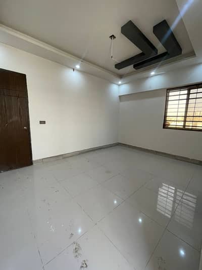 3 Bed DD Flat For Sale