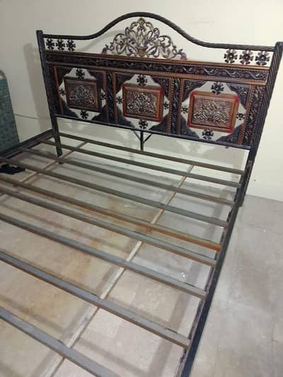 iron bed