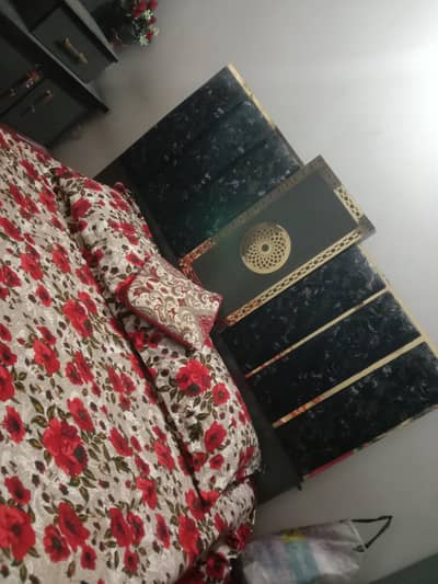 furniture bed , almari , dressing