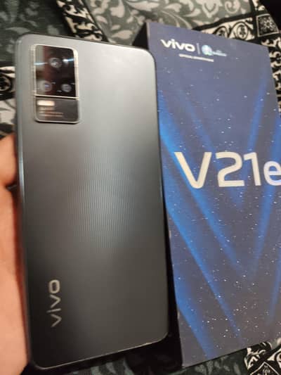 VIVO V21E COMPLETE BOX 8 GB RAME 128 GB MEMORY