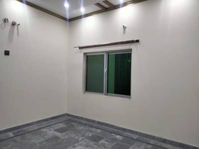 Flats available for rent in pak Arab society
