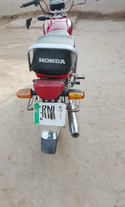 Honda CD 70enging ok file ok call 03005787014