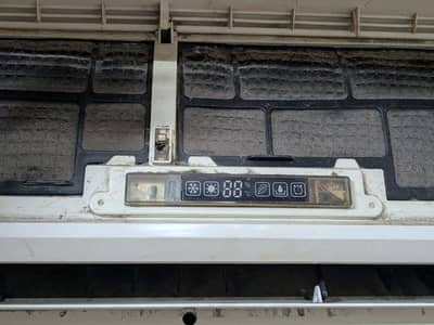 Haier Split 1.5 Ton Non Inverter