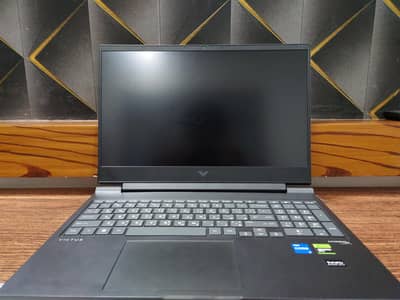 HP Victus 16