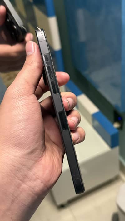 IPHONE 15 PRO MAX 512GB APPROVE