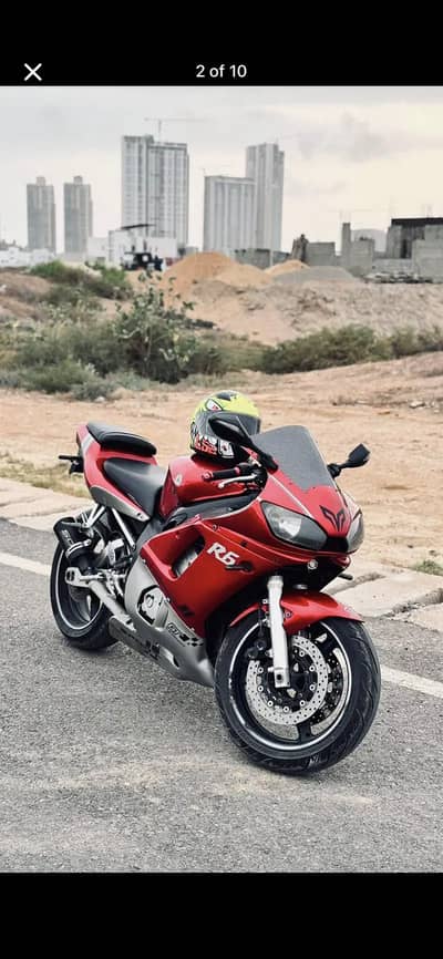 Heavy Sports Bike Yamaha R6 in stock and mint condition!!