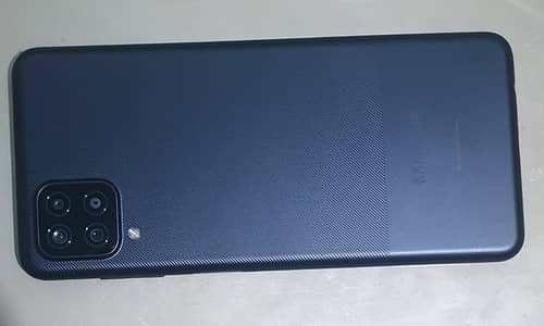 Samsung A12